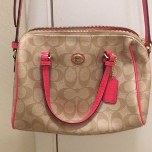 Mini Coach Purse Like New